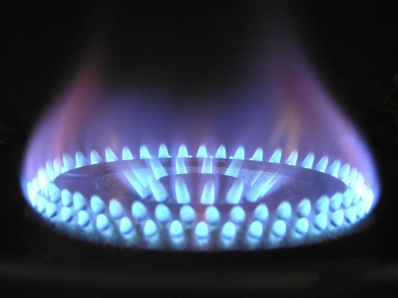 Energiezuinige vaatwasser in moderne keuken. Energiezuinige vaatwasser in moderne keuken.